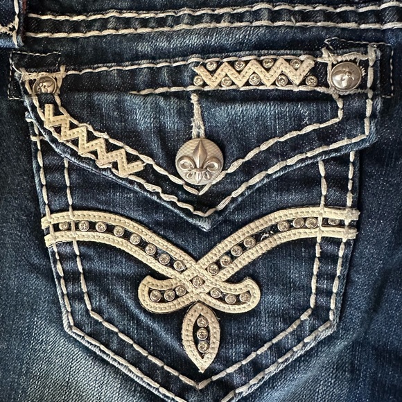 Elaina Boot RR Jeans - Picture 3 of 13